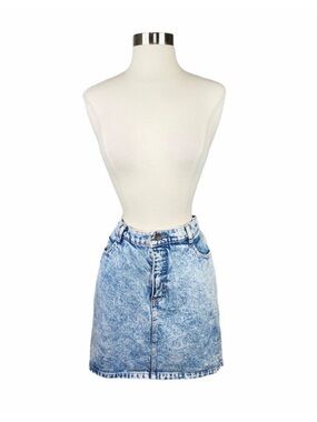 Vintage 90’s Cincinnati Kid Acid Wash Denim Mini Skirt